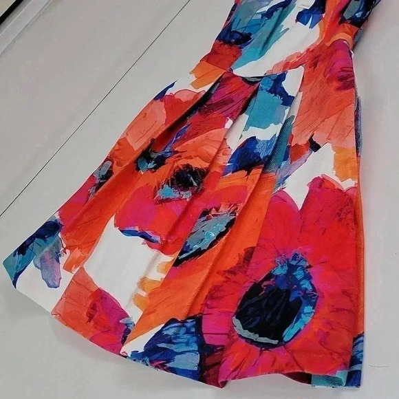 Trina Turk Floral Dress - Picture 3 of 11